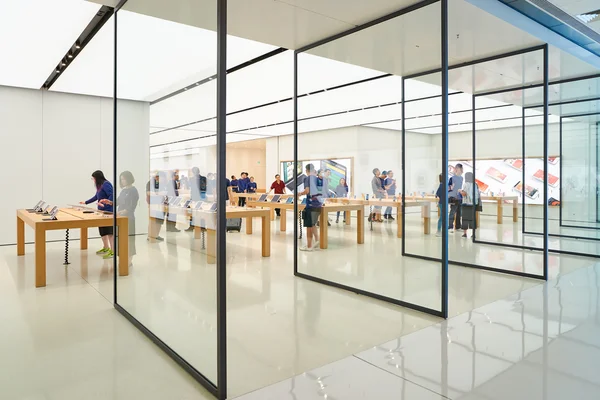 Entryway of Apple store