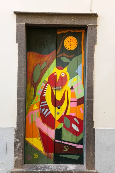 The art of open door in the street of Santa Maria. A project which aims to \