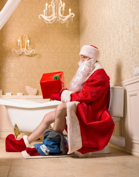 free sexy hot white girl school teacher porn bathroom peeing potty santa toilet