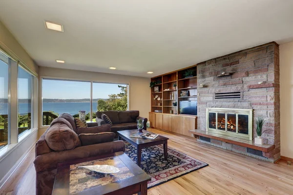 Interior of nicely furnished living room