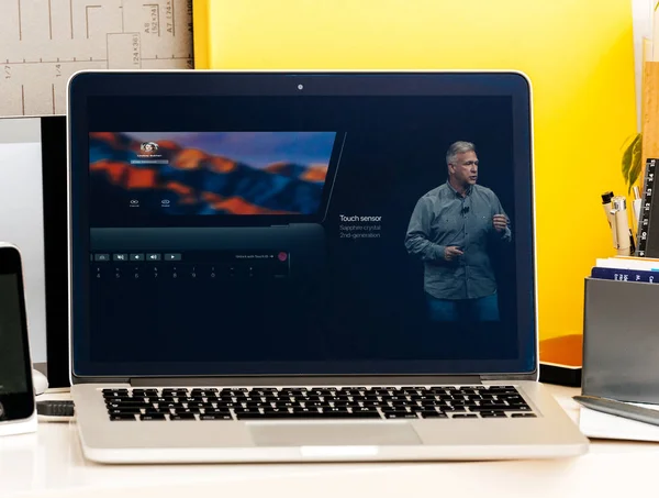 Macbook Pro Touch Bar presentation by Philip Schiller