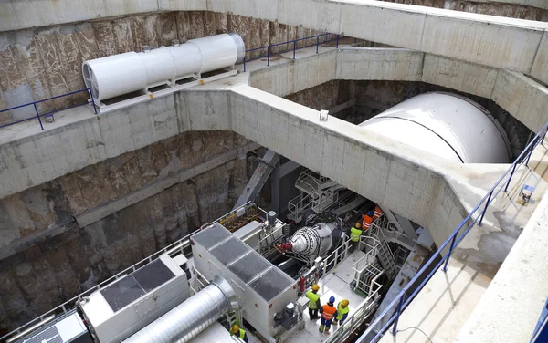 Underground tunnel drilling machine huge