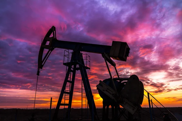 Operating oil and gas well, in remote field