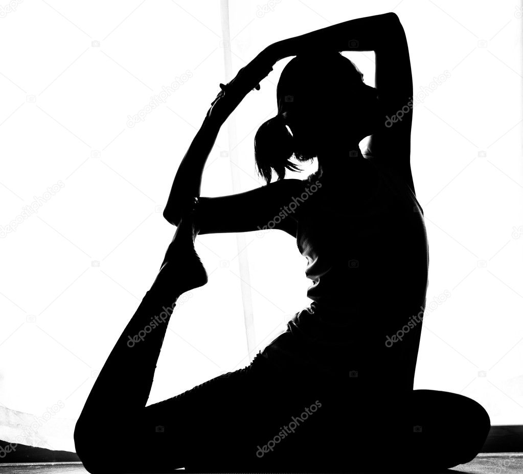 Imagenes De Yoga Blanco Y Negro | pose de mujer blanco y negro silueta yoga absara fotos Imagenes De Yoga Blanco Y Negro | pose de mujer blanco y negro silueta yoga absara fotos