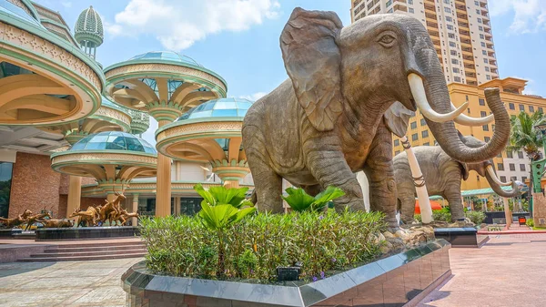 Elephant statue near entrance of Royal palace. HDR process with