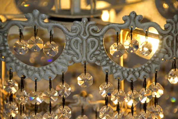 Crystal drops chandelier