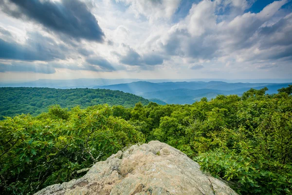 View of the Blue Ridge Mountains from Bearfence Mountain, in She