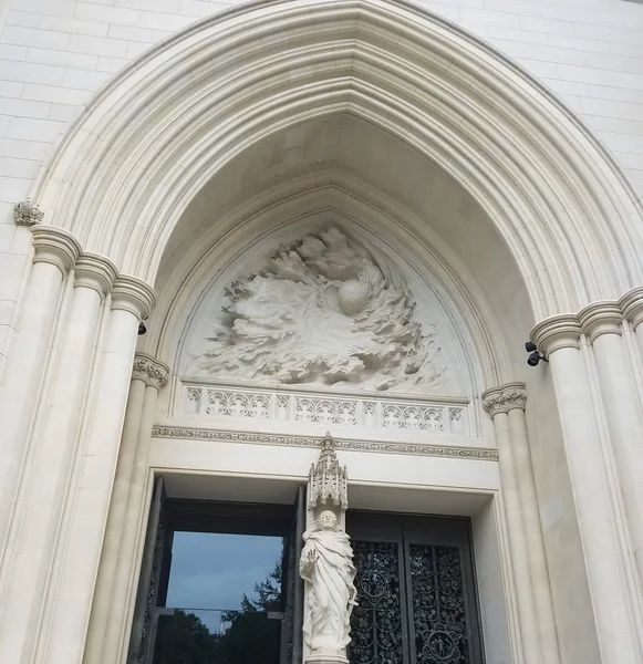 The National Cathedral portal