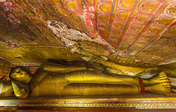 Reclining Buddha, Dambulla, Sri Lanka