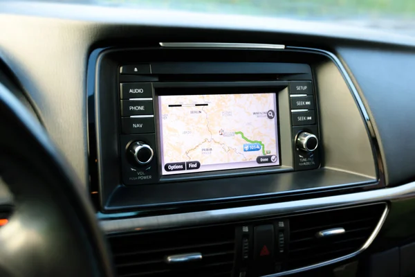 Screen car navigation