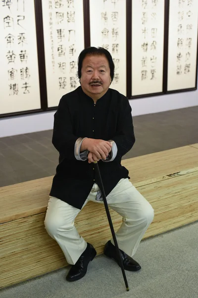 The richest Chinese artist Cui Ruzhuo