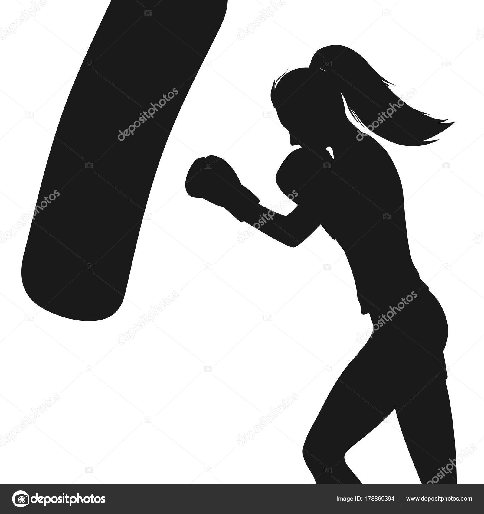 Тренер натягивает жопой на кукан боксёршу на ринге