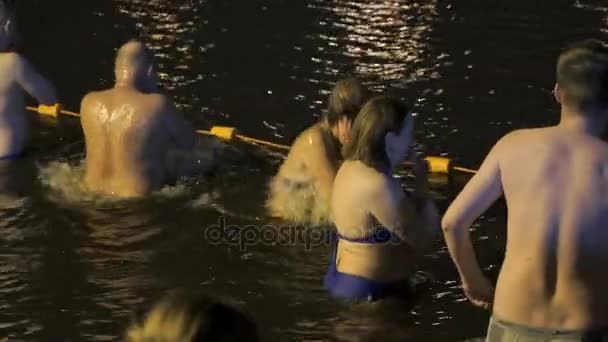 Секс В Холодной Воде