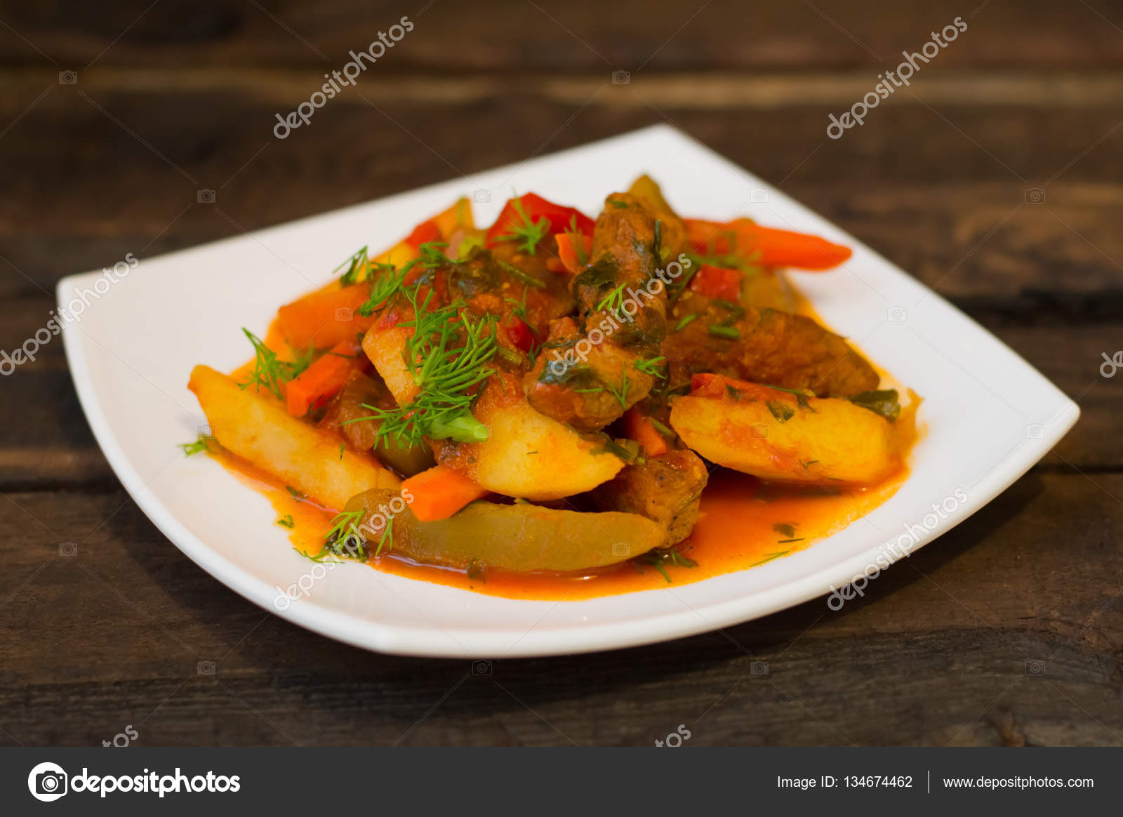 Рецепт азу из курицы с солеными огурцами, фото и видео Рецепт азу из курицы с солеными огурцами, фото и видео