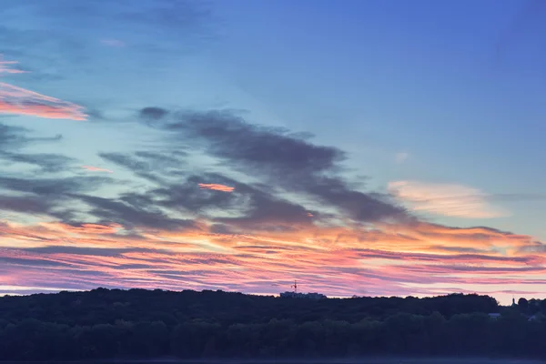 湖に沈む夕日 — ストック写真