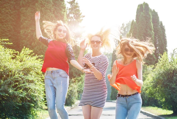 Le donne si divertono — Foto Stock