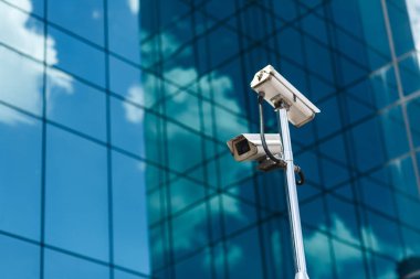 CCTV kameraları büyük şehirde