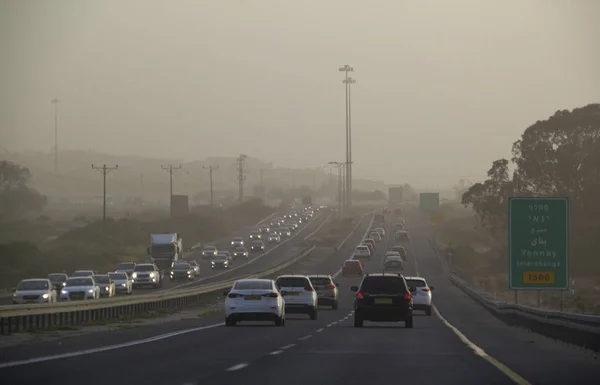 Massive Middle East sand storm in Israel Highway  num. 2 — Stock Photo, Image