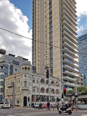 Modern ve eski Renovated binalarda Eclectic stil Tel Aviv, İsrail
