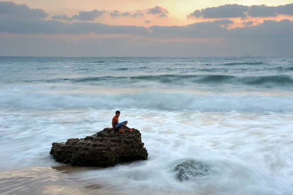 在以色列南部地中海沿岸 — 图库照片