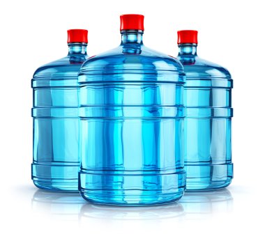 Üç 19 litre veya 5 galon plastik içecek su şişeleri