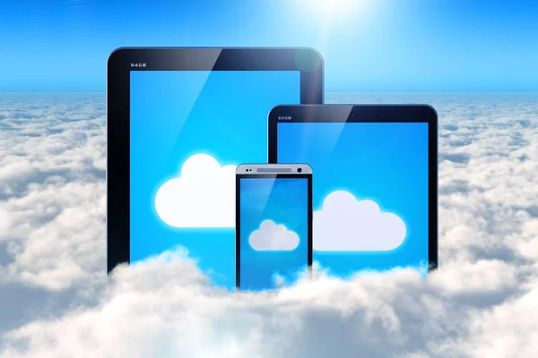 Computación en nube en dispositivos móviles — Foto de Stock