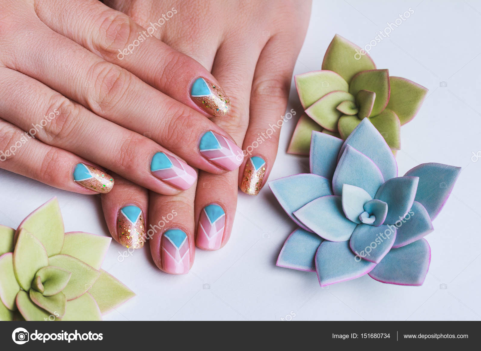 pink and blue nail designs