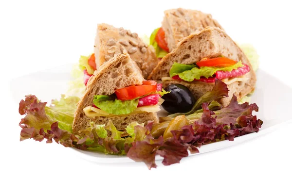 Sandwiches en plato — Foto de Stock