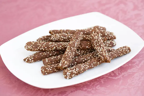 Galletas en el plato — Foto de Stock