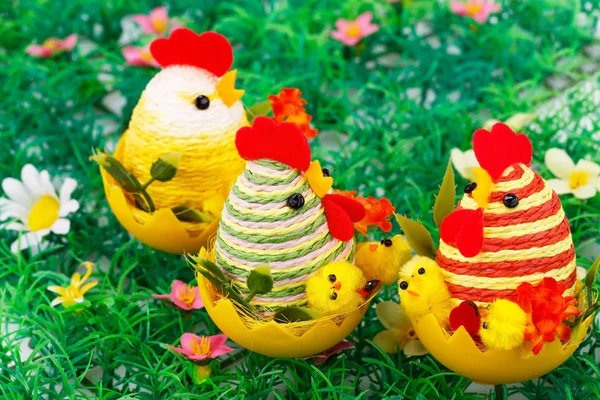 Húsvéti dekoráció a tyúkok — Stock Fotó