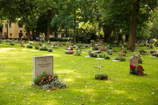 Graveyard at church of Catherine — Stock Photo, Image