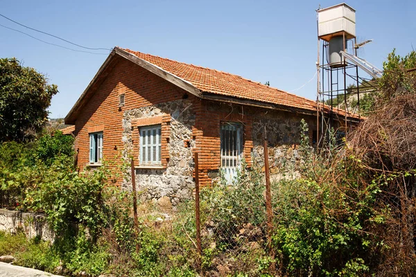 Casa velha — Fotografia de Stock