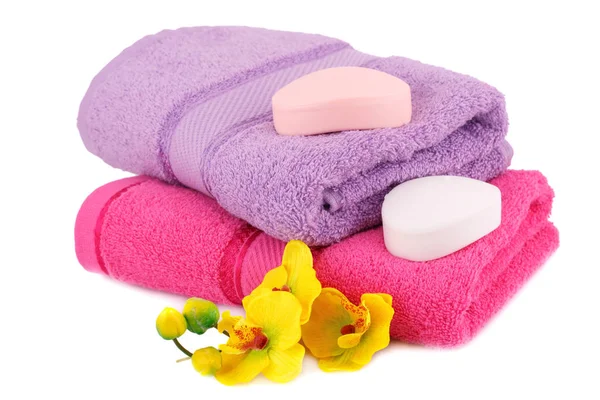 Towels Soaps Flowers Isolated White Background — Stock Photo, Image