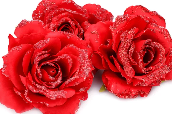 孤立在白色背景上的红色织物玫瑰 — 图库照片