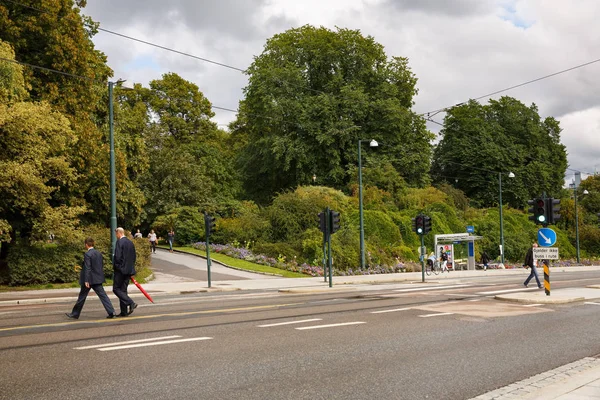 Oslo Norwegen August 2014 Straße Mit Menschen Der Norwegischen Hauptstadt — Stockfoto