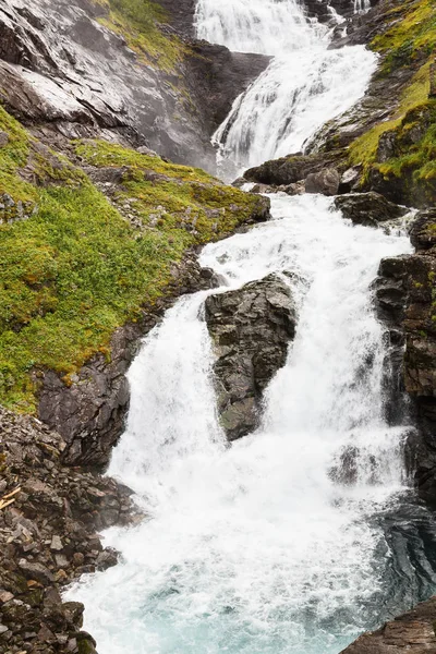 Norveç'te şelale — Stok fotoğraf