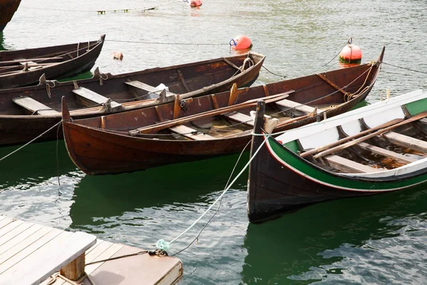 Boats in small harbor — Stock Photo, Image