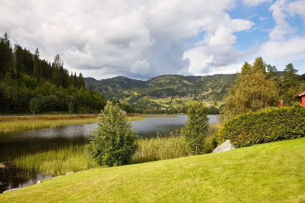 Dorf in Norwegen — Stockfoto