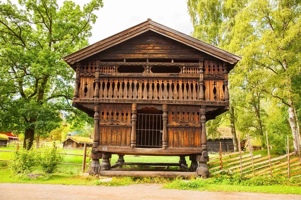 Casas antigas tradicionais em Oslo — Fotografia de Stock