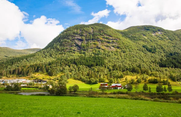 Paisaje en Noruega —  Fotos de Stock