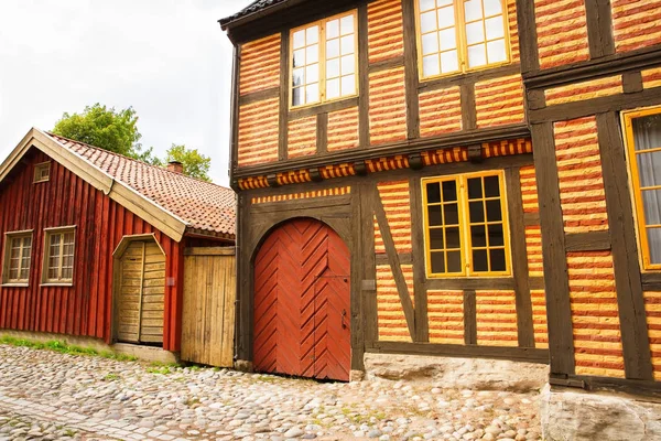 Traditionele oude huizen in Oslo — Stockfoto