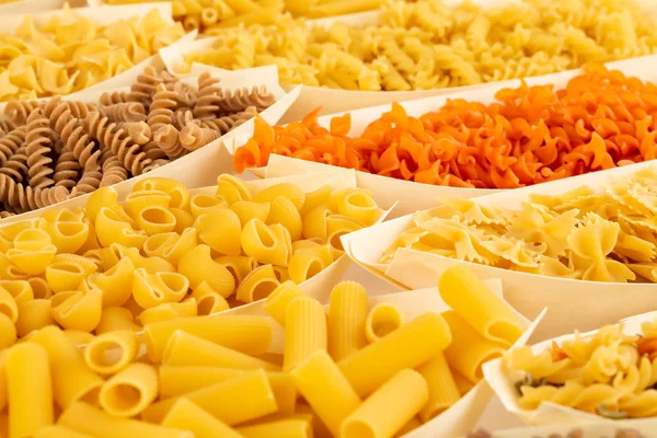 Verschiedene Arten von Pasta — Stockfoto