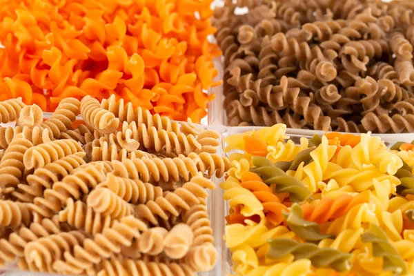 Verschiedene Arten von Pasta — Stockfoto