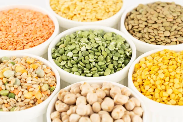 Mısır gevreği ve fasulye koleksiyonu.