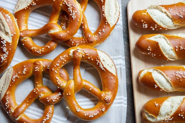 Foto Primer Plano Pan Rollo Lejía Pretzel Bavariano Panadería — Foto de Stock