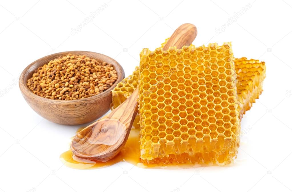 Honeycombs with pollen