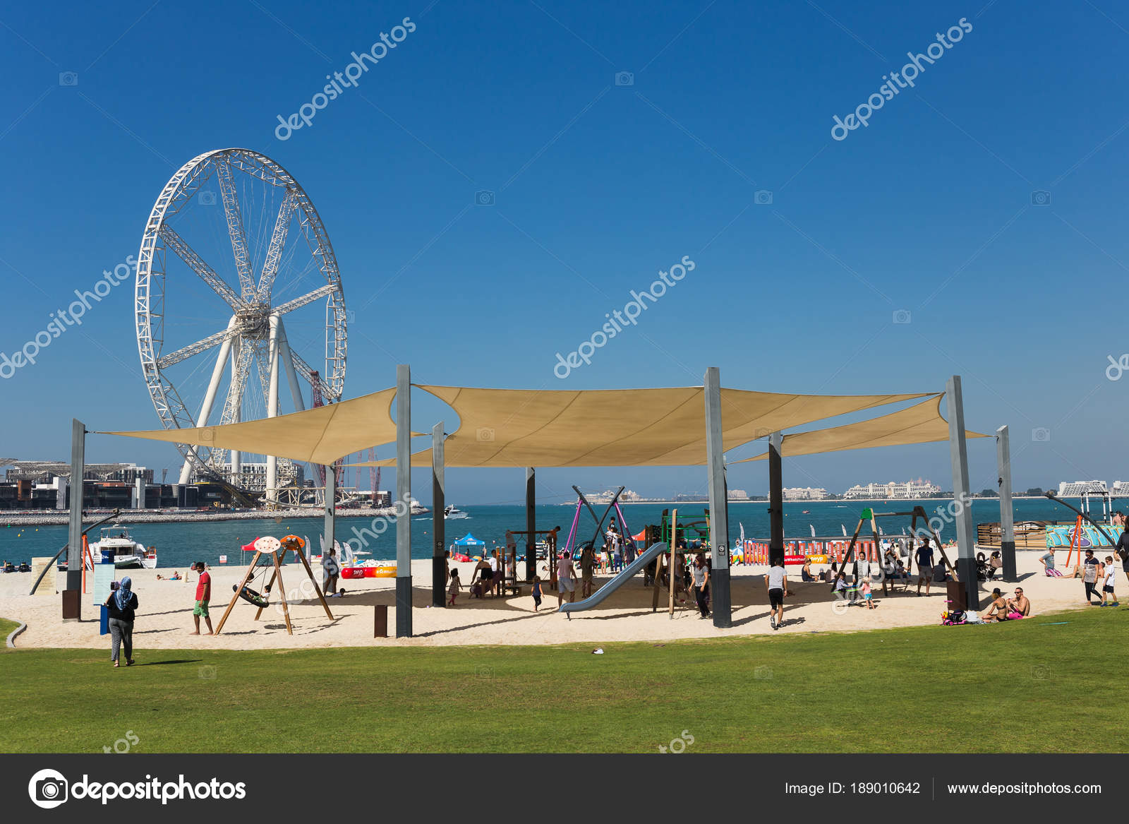 Dubai Uae November 2017 New Public Beach Jumeirah Beach