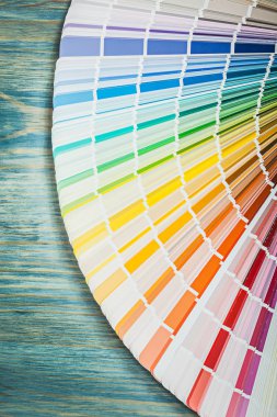 parlak renk örnekleyici 