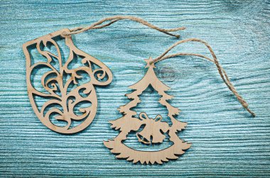 ahşap mitten ve Noel ağacı