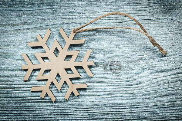 Vintage invierno de madera copo de nieve decoración — Foto de Stock
